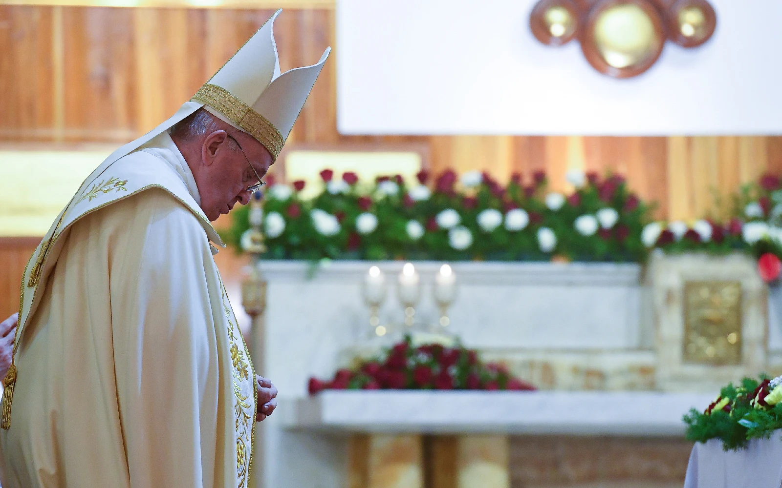 El Papa Francisco celebra la Misa en la Catedral Católica Caldea de San José en Bagdad, Irak, 6 de marzo de 2021.?w=200&h=150