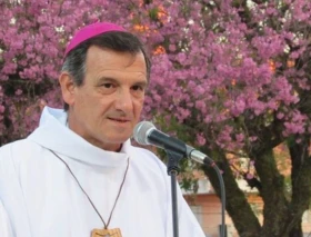 En la Cruz Gil, obispo argentino pide centrar la devoción en la cruz de Jesús