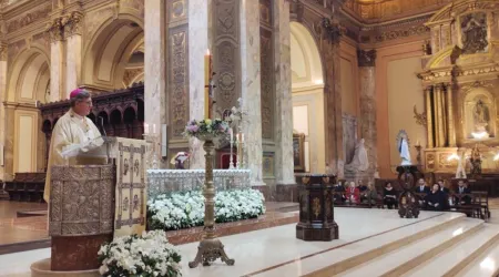 Mons. García Cuerva en la Misa por veteranos y caídos en la Guerra de Malvinas