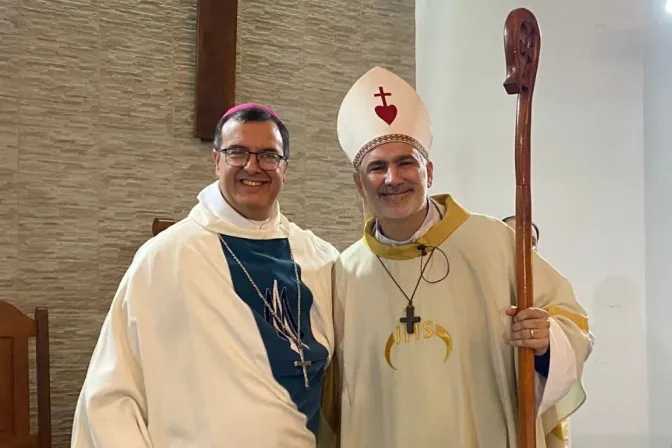 Mons. Mestre asumió como párroco de Nuestra Señora de Fátima en Mar de Ajó