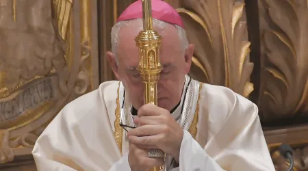 El Obispo de Barbastro-Monzón, Mons. ángel Javier Pérez Pueyo, durante una celebración en Torreciudad.