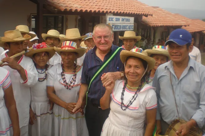 Mons. Nicolás Castellanos, Obispo emérito de Palencia, misionero en Bolivia.