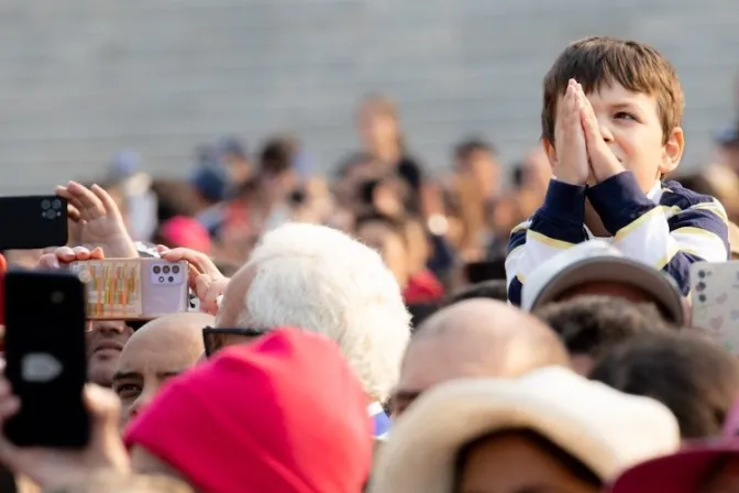 Estas son las meditaciones del Santo Rosario con el Papa Francisco en Fátima