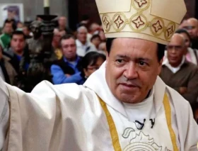 Cardenal Norberto Rivera rechaza acusaciones de encubrimiento de abusos