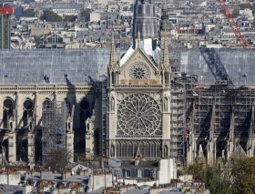 Las campanas de Notre-Dame suenan por primera vez desde el devastador incendio de hace 5 años