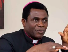 Este obispo es puente entre cristianos y musulmanes, a pesar de la persecución en Nigeria