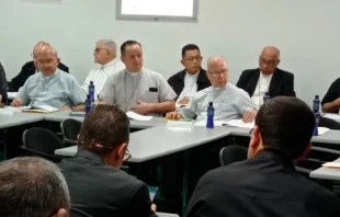 Los obispos venezolanos en una reunión de Comisiones Episcopales. Crédito: CEV