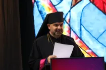 Mons. Hryhoriy Komar, Obispo Auxiliar de Sambir, en Ucrania, brindó su testimonio sobre los horrores de la guerra en su país, durante el segundo día del Congreso Eucarístico Internacional de Quito.