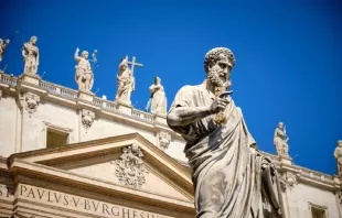 Estatua de San Pedro en la Ciudad del Vaticano. Crédito: Shutterstock
