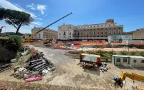 Imagen de las obras para el Jubileo 2025 en la Plaza Pía de Roma
