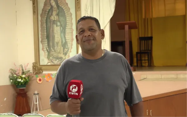 Óscar, migrante venezolano. Crédito: EWTN