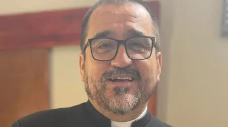 Padre Omar Sánchez Portillo da mensaje de fe y esperanza en el día de los tumores cerebrales 08062024