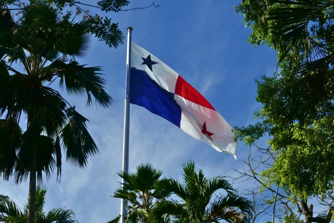 Fiestas Patrias en Panamá: Arzobispo pide no hacerse los tontos ante problemas sociales