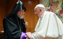 El Papa Francisco junto a Su Santidad Aram I este 12 de junio