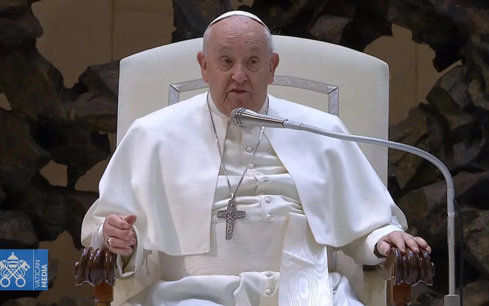 Complete catechism of Pope Francis on envy and vainglory