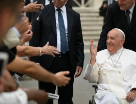 Papa Francisco: “Los pobres son el tesoro de la Iglesia”