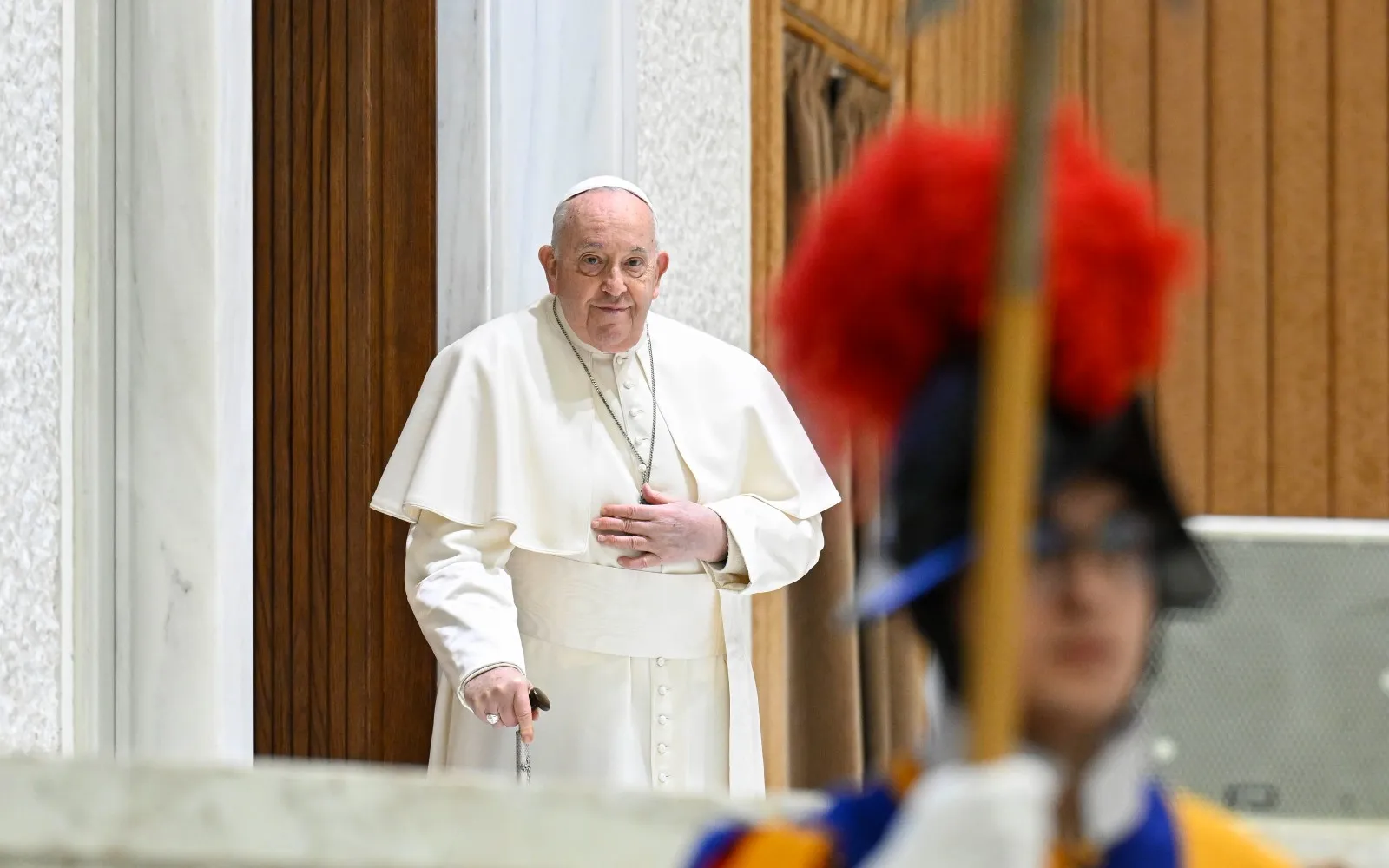 Bishopric removes priest who accuses Pope Francis of being heretic and invalid