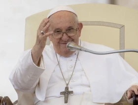 Papa Francisco por los 800 años de Franciscanos: Vayan al mundo centrados en el Evangelio