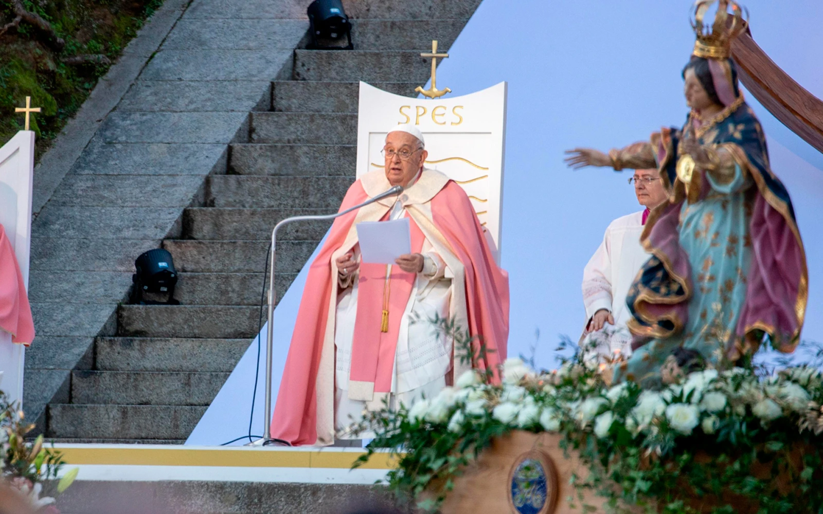 El Papa Francisco durante la Misa que celebró en Ajaccio (Francia).?w=200&h=150