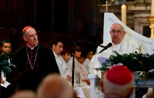 El Papa Francisco en el encuentro con el clero y la vida consagrada en Ajaccio (Francia). Crédito: Daniel Ibáñez / EWTN News.