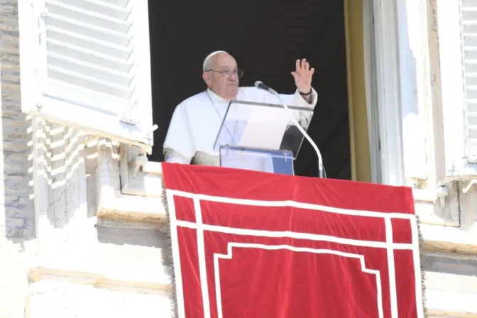 Papa Francisco en el Ángelus