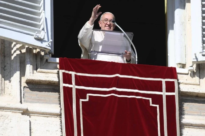 Papa Francisco en el Ángelus