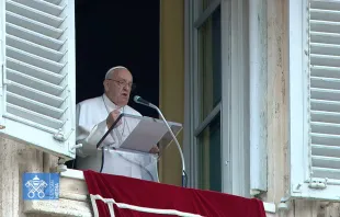 Papa Francisco en el rezo del Ángelus en la Plaza de San Pedro, en el Vaticano, este 23 de junio de 2024. Crédito: Captura de video / Vatican Media.