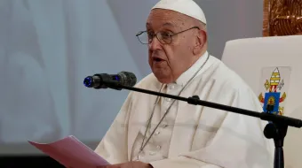 El Papa Francisco se reunió este sábado 7 de septiembre con las autoridades, la sociedad civil y el cuerpo diplomático en Papúa Nueva Guinea, el segundo país que visita en el marco de su viaje de 11 días a Asia y Oceanía.