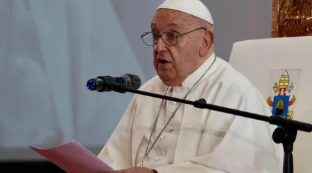 Papa Francisco con autoridades de Papúa Nueva Guinea