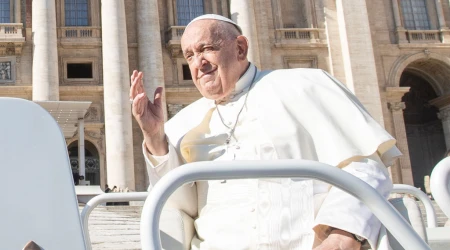 El Papa Francisco en la Plaza de San Pedro, en la audiencia general del 30 de octubre 10112024