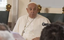 El Papa Francisco durante el encuentro con las autoridades en Bélgica.