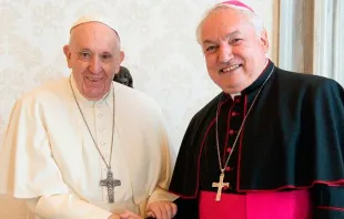 El Papa Francisco y el Cardenal Aveline, nombrado enviado especial para las celebraciones por los 350 años de la Arquidiócesis de Quebec en Canadá. Crédito: Vatican News