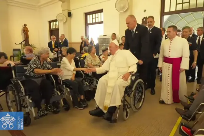 Visita del Papa Francisco a ancianos y enfermos en la "Casa Santa Teresa", en Singapur