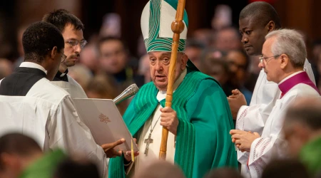 El Papa Francisco durante la Misa por la Jornada Mundial de los Pobres 2024.