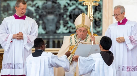 El Papa Francisco durante la Misa de canonización del 20 de octubre de 2024.