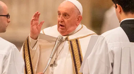 El Papa Francisco durante la Misa en la Basílica San Pablo Extramuros.