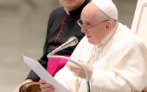 El Papa Francisco durante una Audiencia General en el Vaticano, el 18 de octubre de 2021.