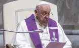 El Papa Francisco en la liturgia penitencial del Sínodo de la Sinodalidad, hoy en el Vaticano.