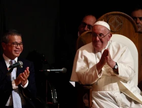 “Dios es Dios para todos”, dice el Papa Francisco en encuentro interreligioso con jóvenes en Singapur