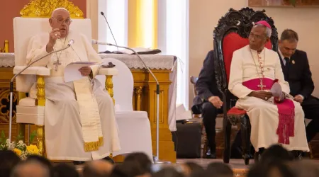 El Papa Francisco en encuentro con obispos en Timor Oriental.