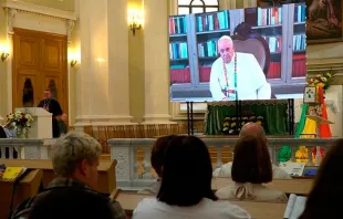 La intervención del Papa Francisco en videoconferencia con los jóvenes de Rusia en San Petersburgo Crédito: Vatican News