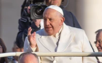 El Papa Francisco en la Plaza de San Pedro en el Vaticano.