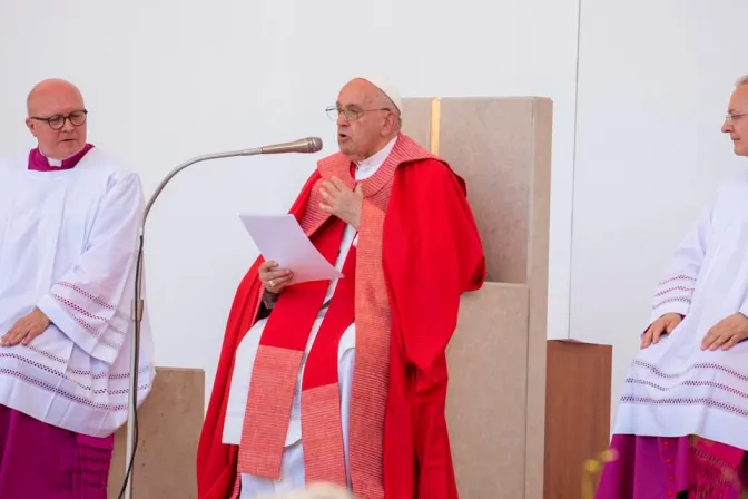 El Papa Francisco en la Misa de Pentecostés 2024 en Verona, Italia 18052024