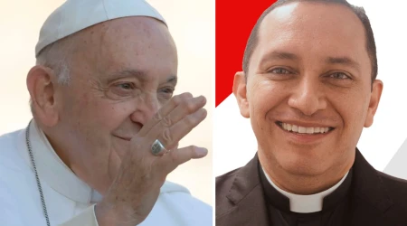 El Papa Francisco y el obispo electo de la Diócesis de Palmira, P. Rodrigo Gallego Trujillo.