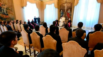 El Papa Francisco en su encuentro con seminaristas españoles en el Vaticano, el 16 de noviembre de 2024.