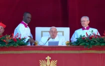 El Papa Francisco en el Vaticano en su mensaje y bendición urbi et orbi por Navidad.