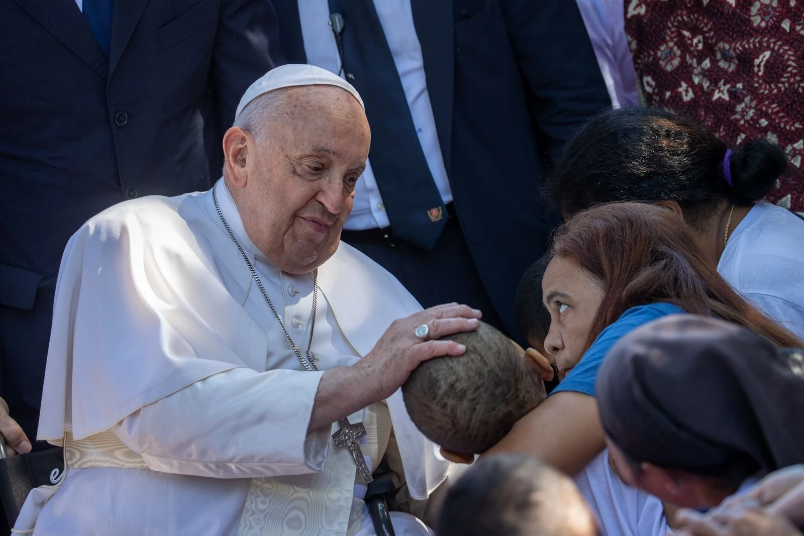 El Papa Francisco bendice a unos niños con discapacidad en Timor Oriental.?w=200&h=150