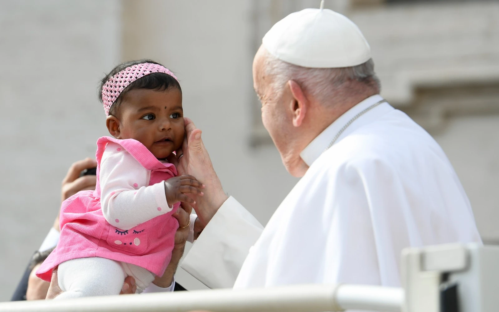 Imagen referencial del Papa Francisco durante una Audiencia General en el Vaticano?w=200&h=150