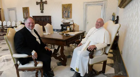 El Papa Francisco junto a Yaron Sideman este 16 de septiembre