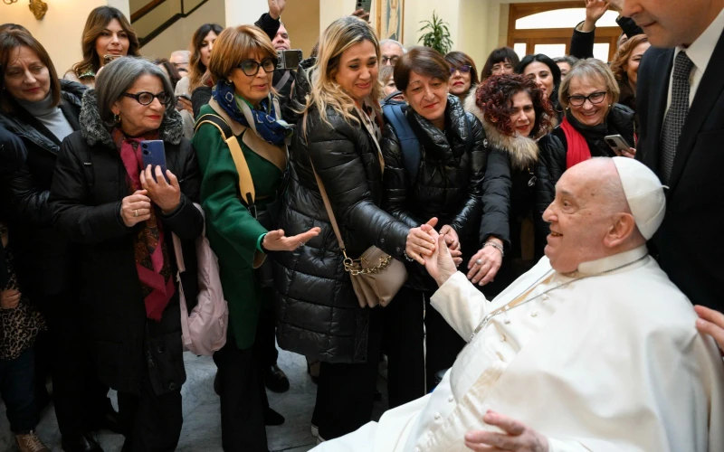 El Papa Francisco ensalza la vocación de las matronas, un “himno a la vida” ante crisis de natalidad